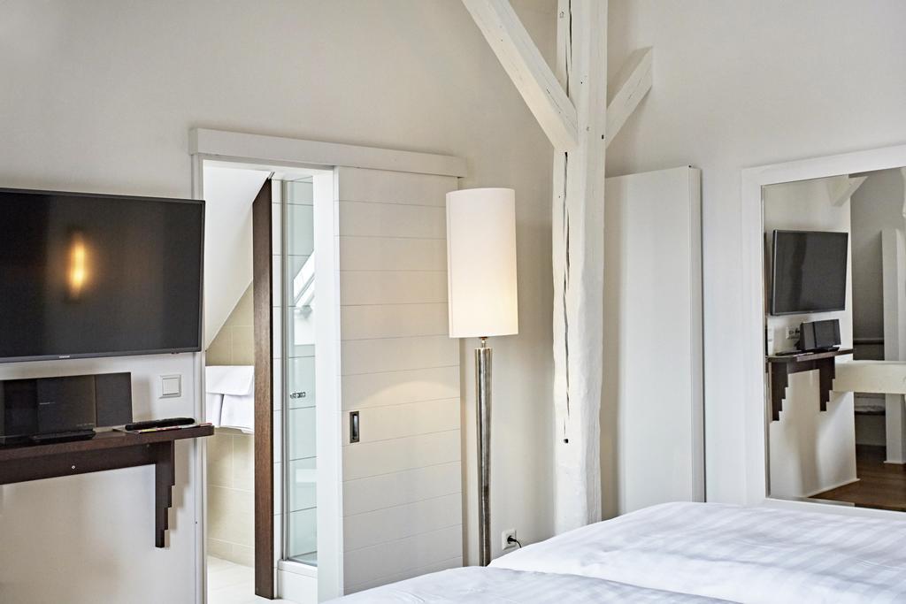 Hotel Zur Wartburg Rheda-Wiedenbrueck Bagian luar foto